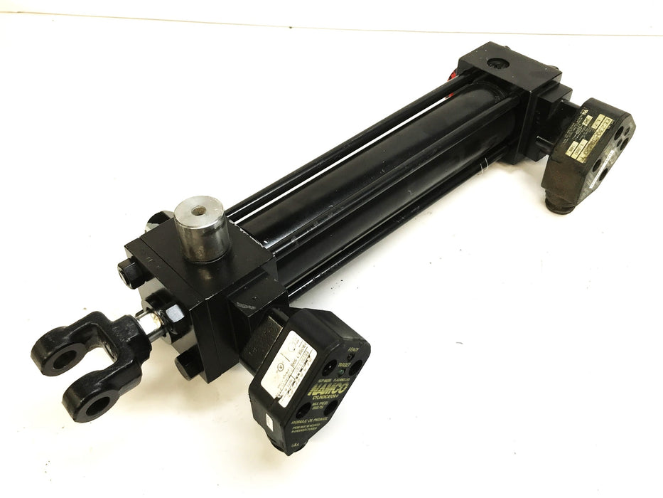 Eaton Hydraulic Cylinder Black N5U-1.5x7.5-188111902-006 REMANUFACTURED