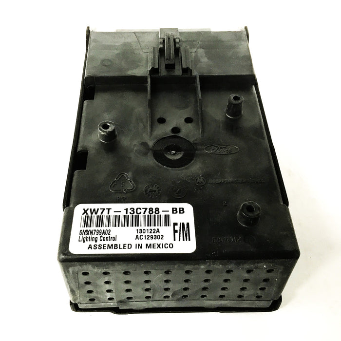 Ford OEM Lighting Control Module XW7Z-13C788-BA NOS