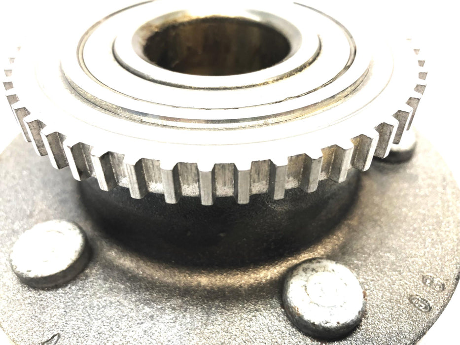 SKF Wheel Bearing & Hub Assembly BAF4116E (513202) NOS