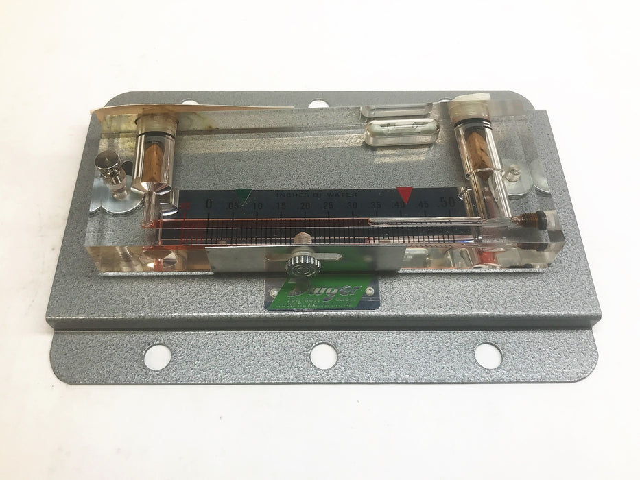 Dwyer Manometer Solid Plastic Stationary Gauge 201 NOS