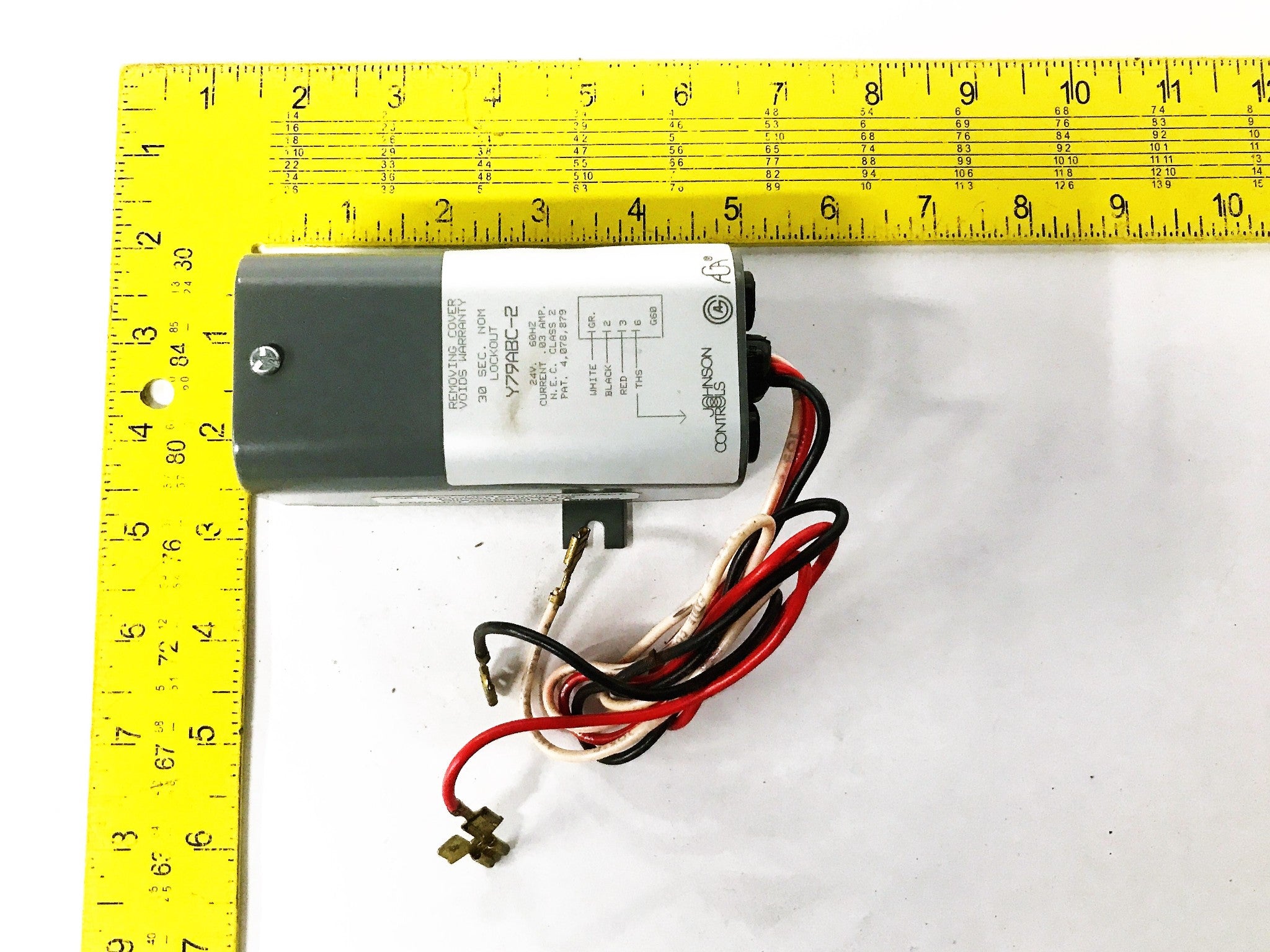 Johnson Controls Ignition Lockout and Purge Module Y79ABC2 NOS