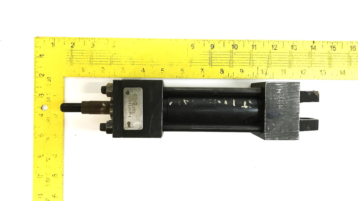 Eaton Hydraulic Cylinder N5C-1.5x3-190011357-1 USED