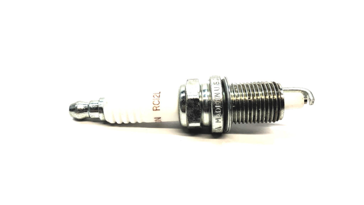 Champion Copper Plus Spark Plug RC12LYC (412) [Lot of 4] NOS