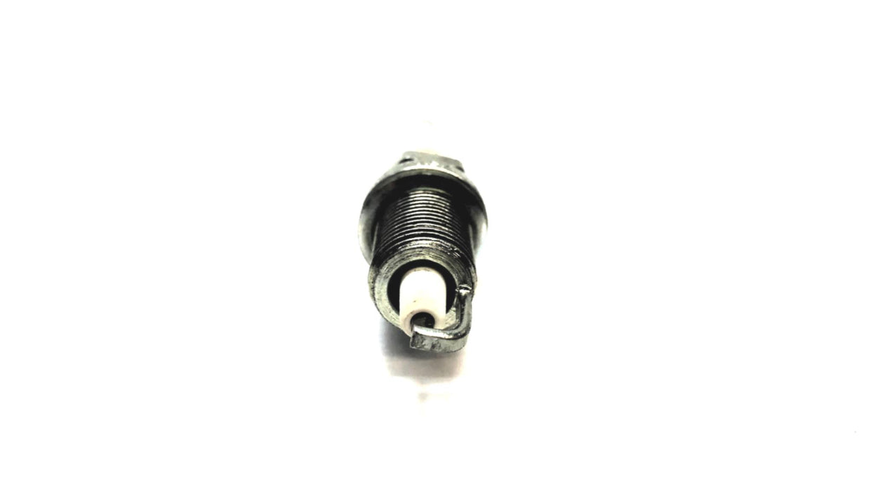 Champion Copper Plus Spark Plug RC12LYC (412) [Lot of 4] NOS