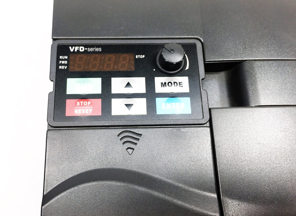 Delta 3PH 0.1-600Hz Inverter Frequency Converter VFD110E43A USED
