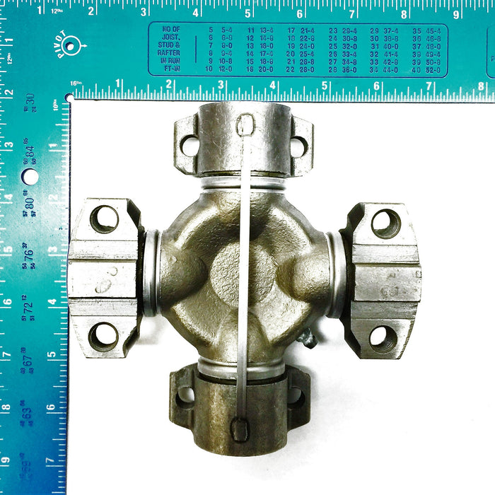 Unbranded Heavy Duty Universal Joint/U-Joint 5-3/4" Wide NOS