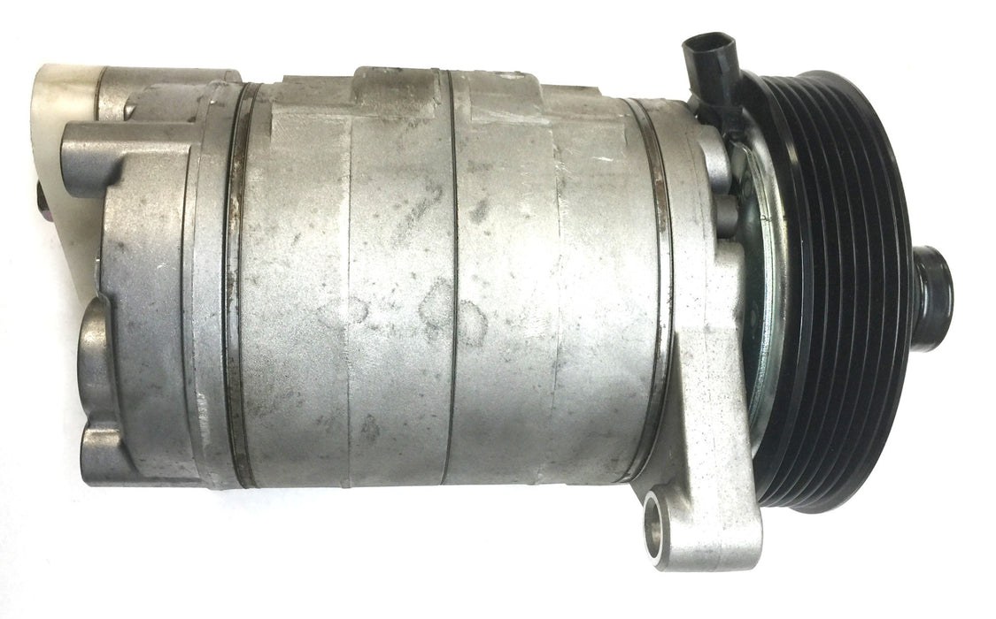 Global Parts Distributors/GPD AC Compressor 7511306 NOS