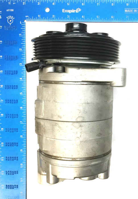 Global Parts Distributors/GPD AC Compressor 7511306 NOS