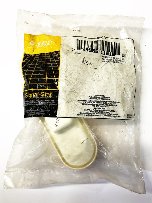 Signal-Stat Amber Trailer Turn Signal Light 4070A NOS