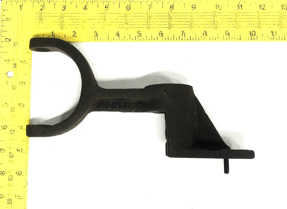 Unbranded 10 Inch Long 3.37X4.36 Inch Lever Arm 0.98 Inch Mount ID A-232030 USED