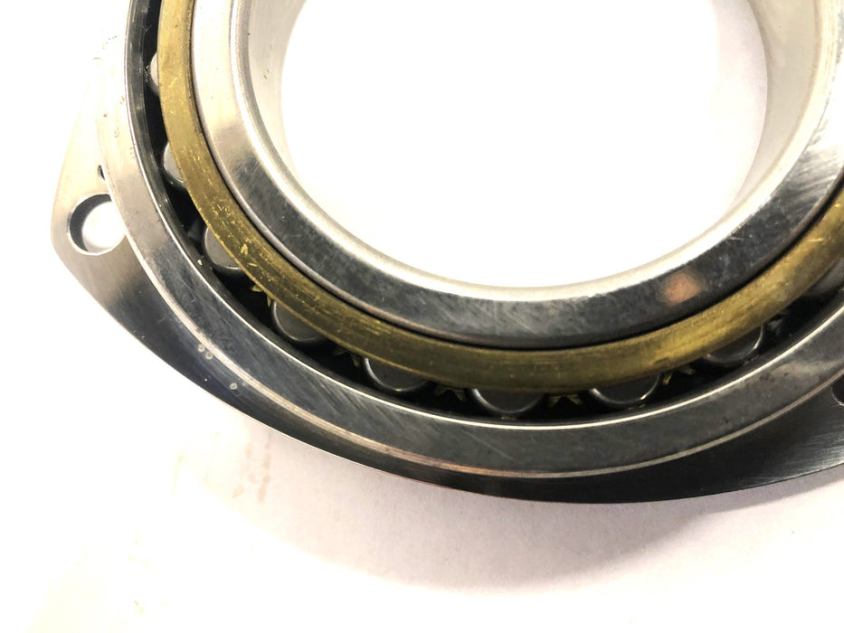 GRB 3 Bolt Mounted Cylindrical Roller Bearing 621256 NOS