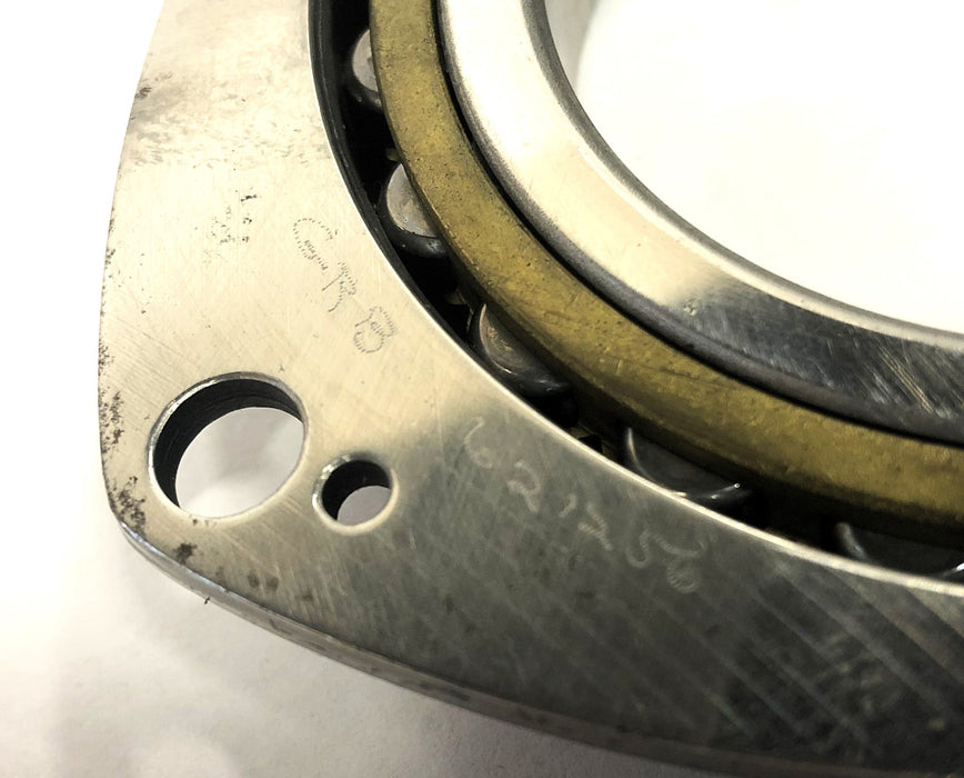 GRB 3 Bolt Mounted Cylindrical Roller Bearing 621256 NOS