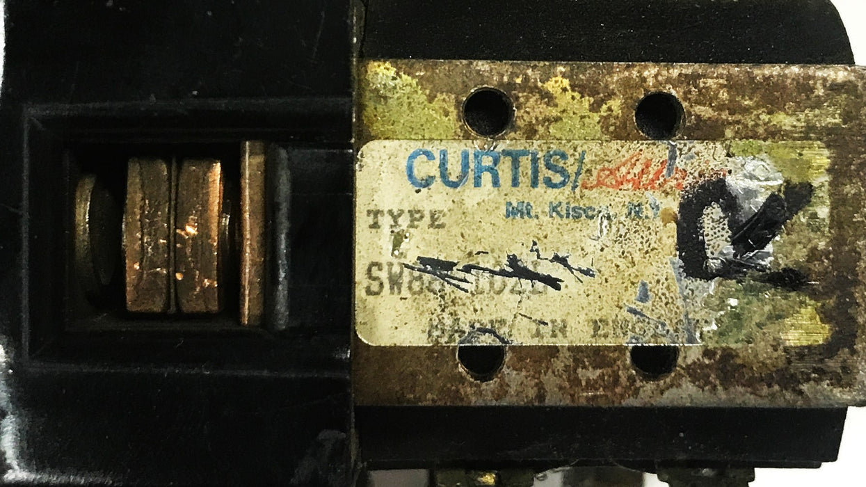 Curtis Albright 24 Volt Contact Relay Coil SW88-102L USED