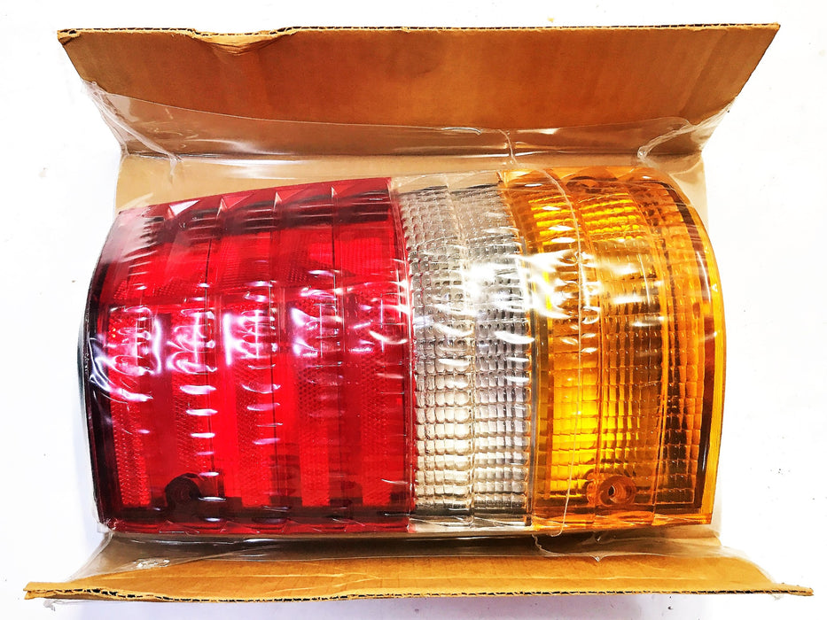 Ford OEM Right Tail Light Lamp Assembly E99Z-13404-BB NOS