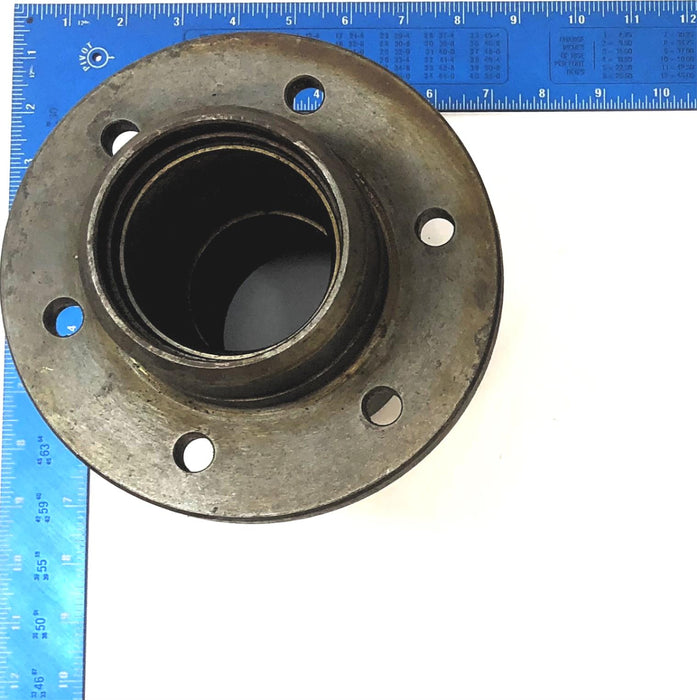 MCI Wheel Hub 5051-HE (301) NOS