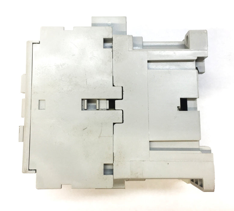 Allen-Bradley Control Relay 700-CF400 SER. A USED