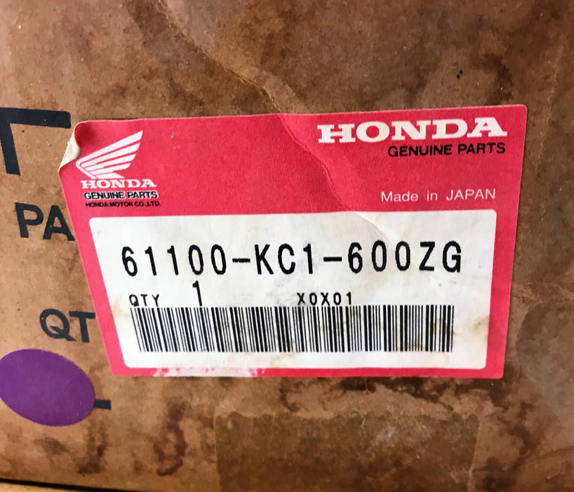 Honda OEM Fender 61100-KC1-600ZG NOS