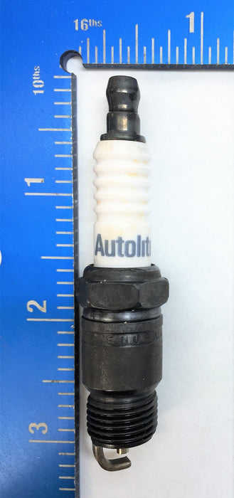 AUTOLITE/ALLIED SIGNAL Spark Plug 664 [Lot of 4] NOS