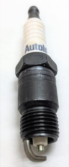 AUTOLITE/ALLIED SIGNAL Spark Plug 664 [Lot of 4] NOS