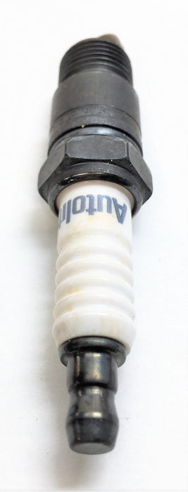 AUTOLITE/ALLIED SIGNAL Spark Plug 664 [Lot of 4] NOS