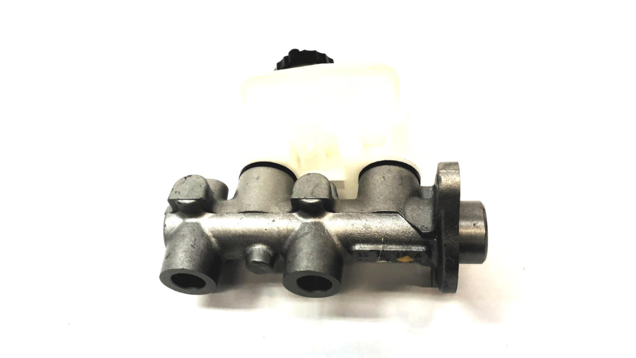 Safe-Line Brake Master Cylinder M390092 (F129294) NOS