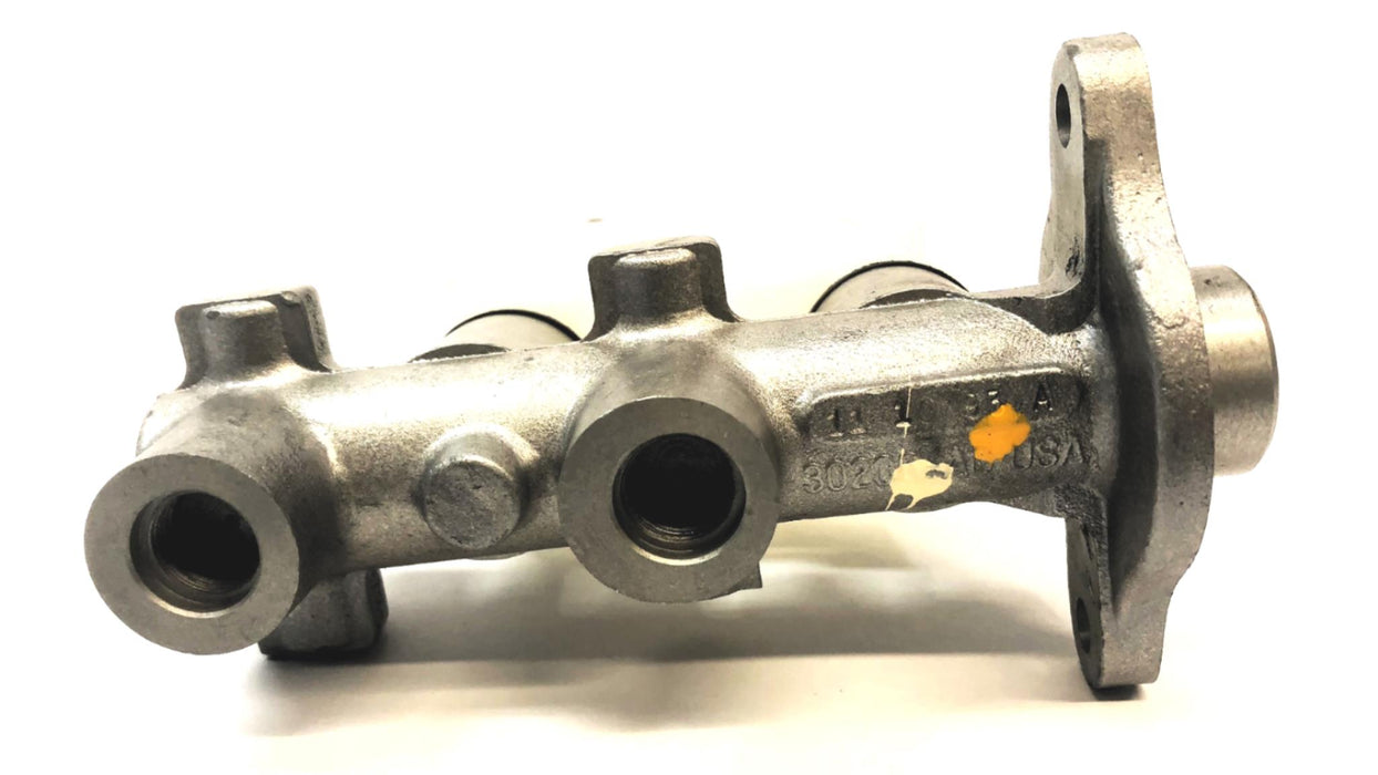 Safe-Line Brake Master Cylinder M390092 (F129294) NOS