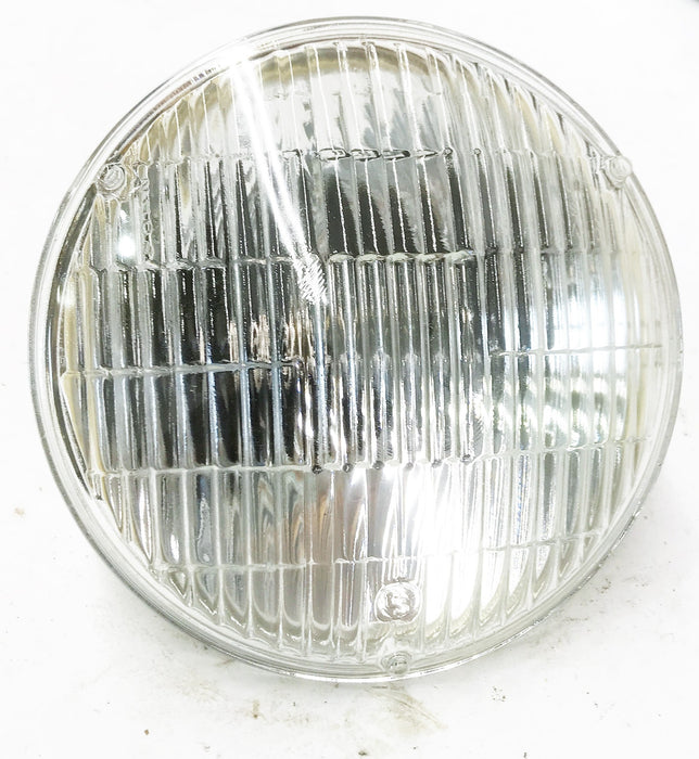 Delco Sealed Beam Headlight Assembly 05949952 (L-4880) NOS