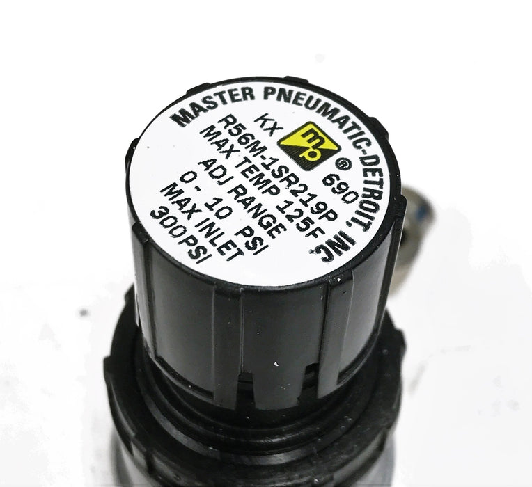 Master Pneumatic/Creative Pressure Regulator 9904-100002-002 (R56M-1SR219P) NOS
