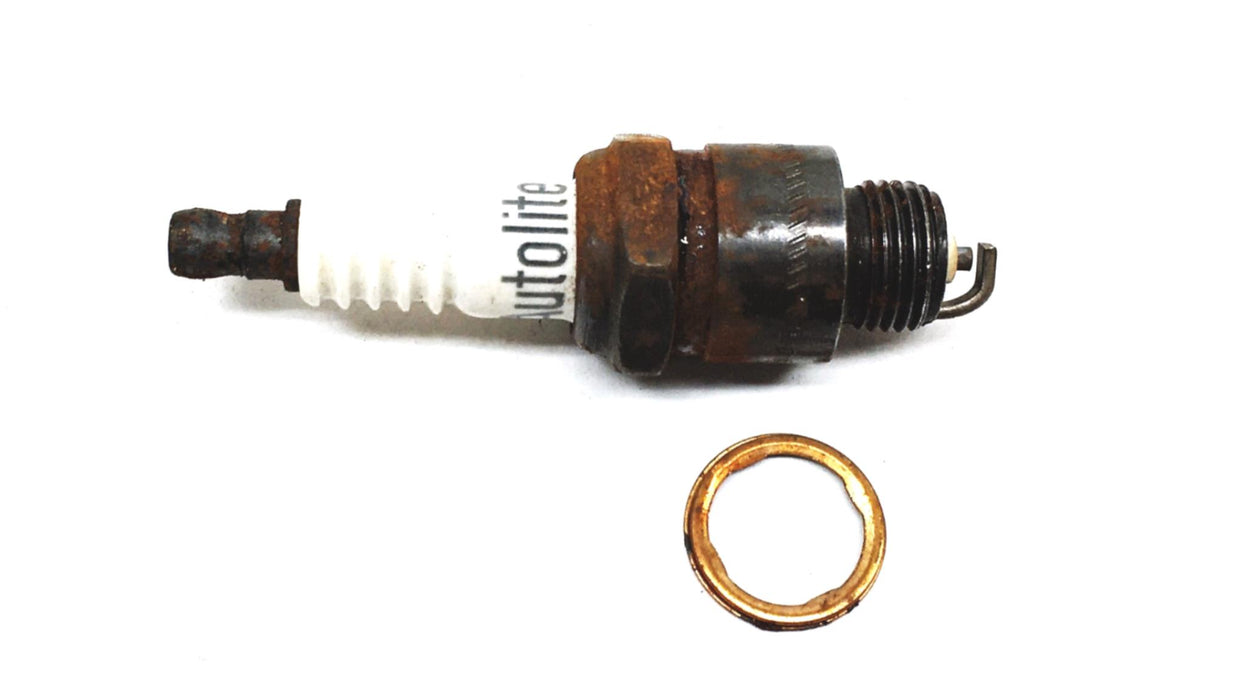 Autolite 10 Piece Ford Spark Plug Set A42 (B00-12405-B) NOS