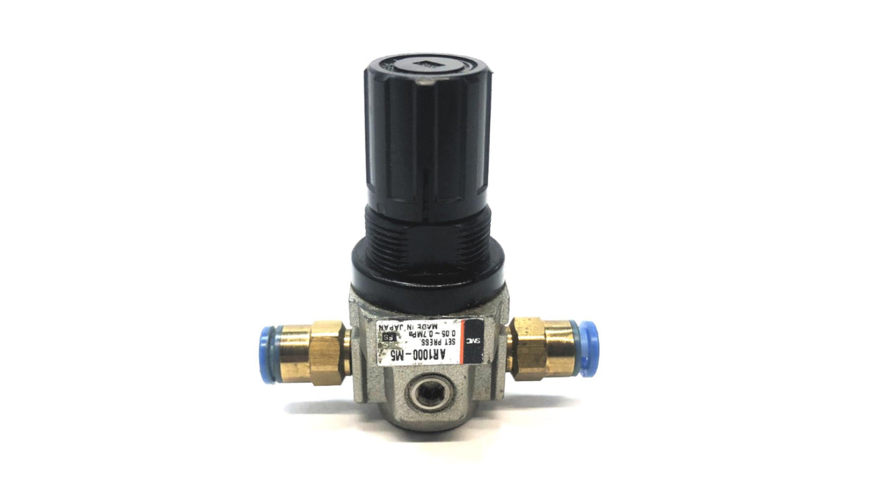 SMC Pressure Regulator W/ Gauge AR1000-M5 USED
