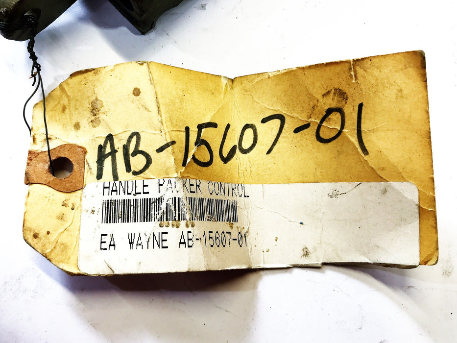 Wayne Packer Control Handle AB-15607-01 NOS