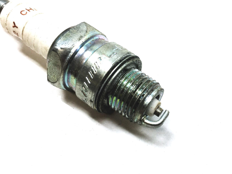 Champion Spark Plug L-12Y [Lot of 3] NOS