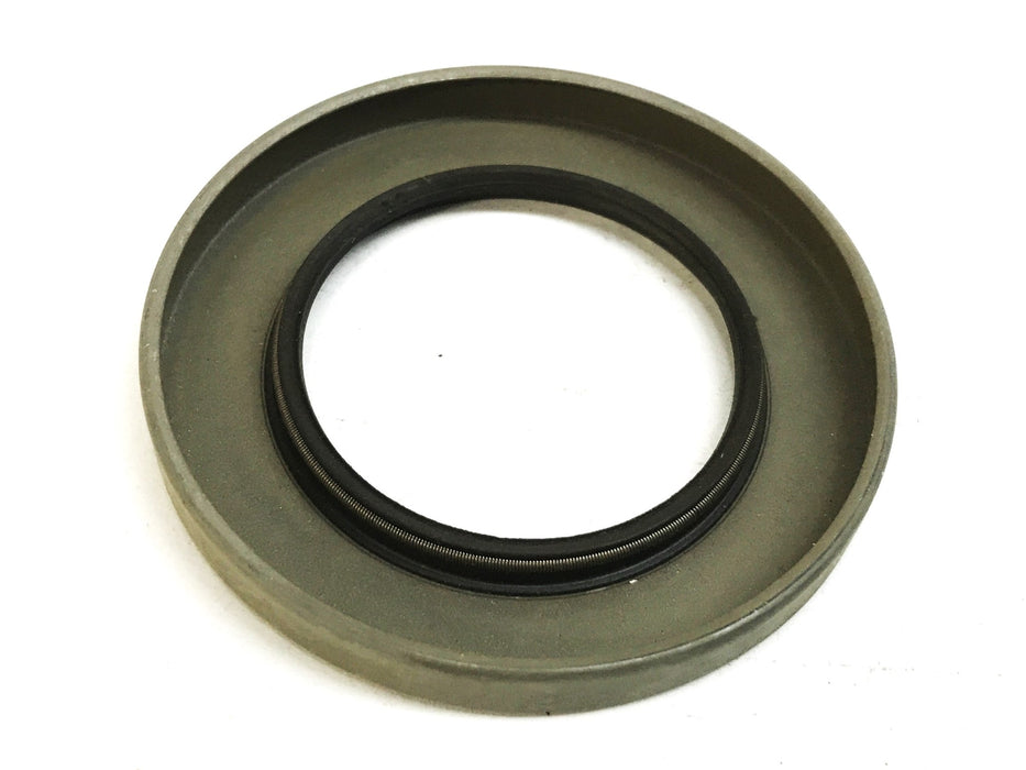 CR Radial Shaft Seal 16900 [Lot of 3] NOS