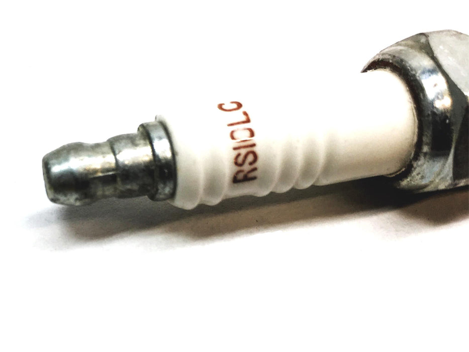 Champion Spark Plug RS10LC [Lot of 4] NOS