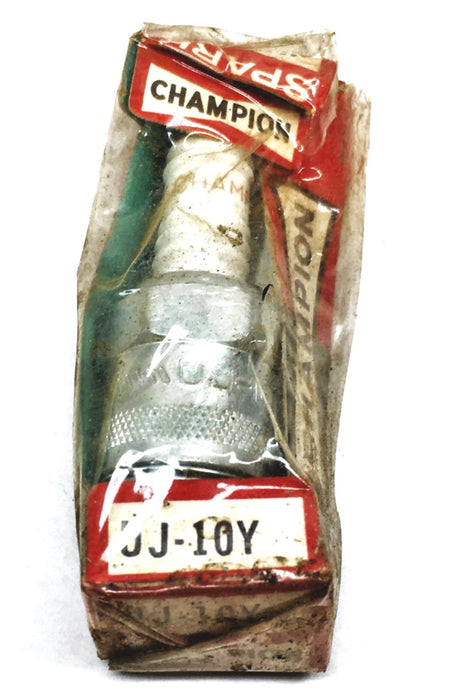 Champion Spark Plug UJ-10Y [Lot of 3] NOS