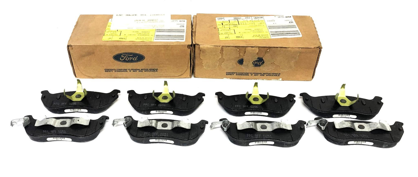 Ford Rear Disc Brake Pad Shoe And Lining Kit F2TZ-3A131-D [Lot of 2] NOS