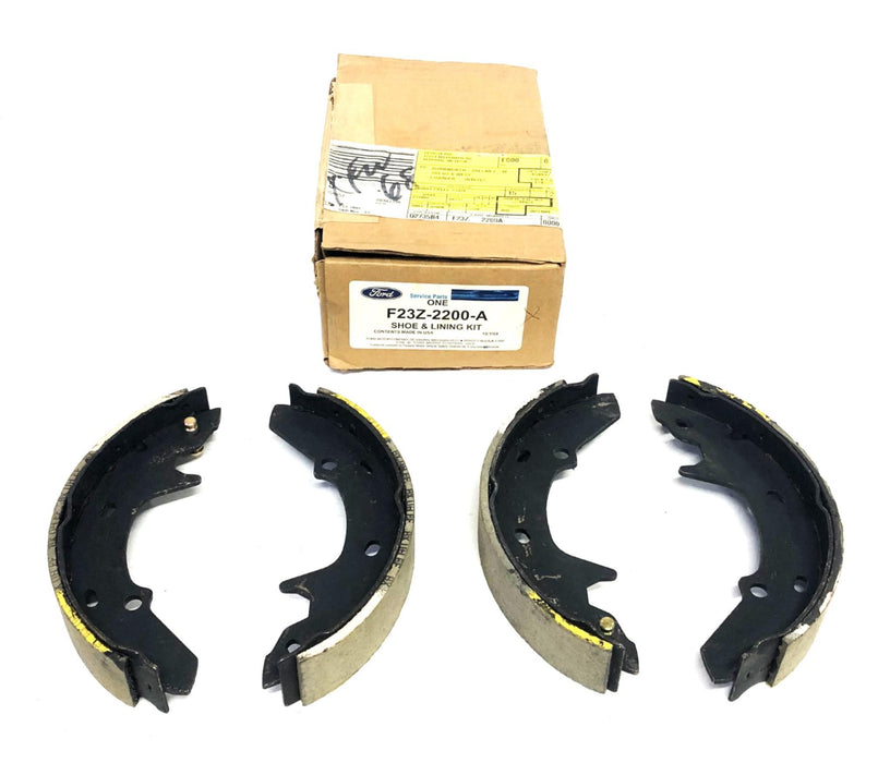 Ford Rear Drum Brake Shoe And Lining Kit F4AZ-2001-A NOS