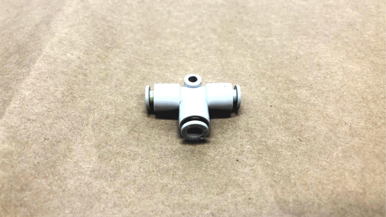 SMC Union Tee Fitting KQ2T06-00 [Lot of 8] NOS