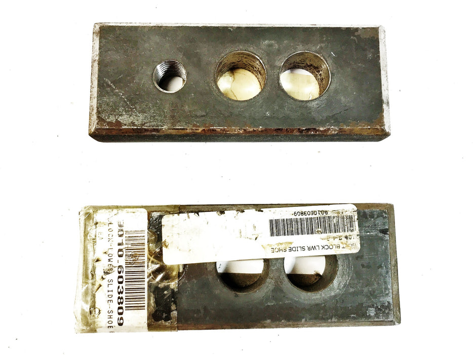McNeillus Bolt Block Lower Slide Shoe 9010603809 [Lot of 2] NOS