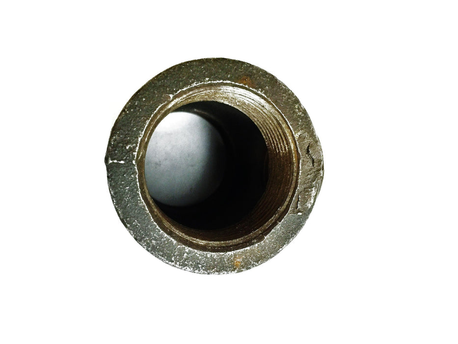 Iron Pipe Reducing Tee 1-1/2" x 1/2" x 1-1/2" NOS