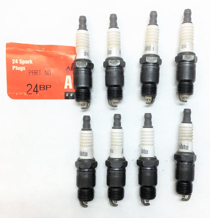 AUTOLITE Copper Core NASCAR Performance Spark Plug 24 [Lot of 8] NOS