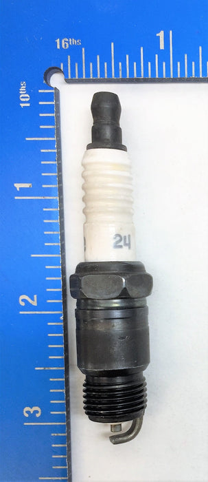 AUTOLITE Copper Core NASCAR Performance Spark Plug 24 [Lot of 8] NOS