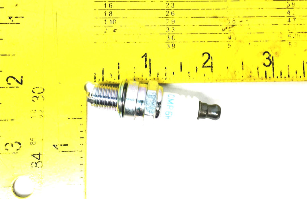 NGK Spark Plug 3365 (CMR6H) [Lot of 5] NOS