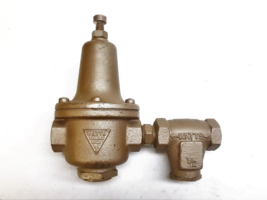 Watts 1/2" Regulator Valve with 1/2" Strainer 223 USED