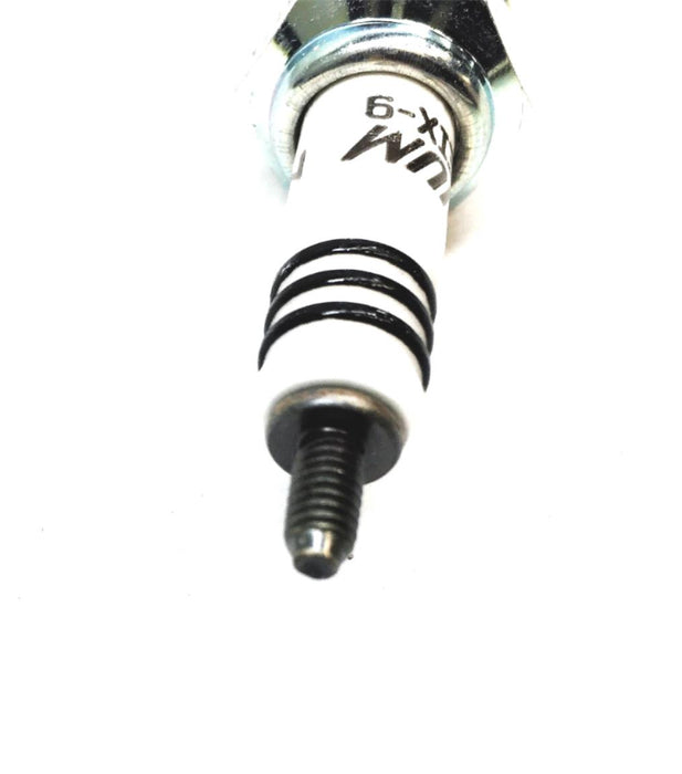 NGK Iridium IX Spark Plug 2202 (DPR8EIX-9) NOS