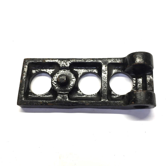 International/Navistar Non-Rotating Eye Bracket 453716C1