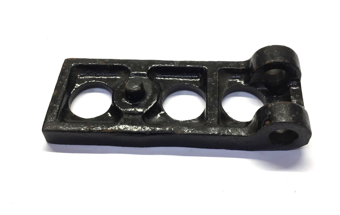 International/Navistar Non-Rotating Eye Bracket 453716C1