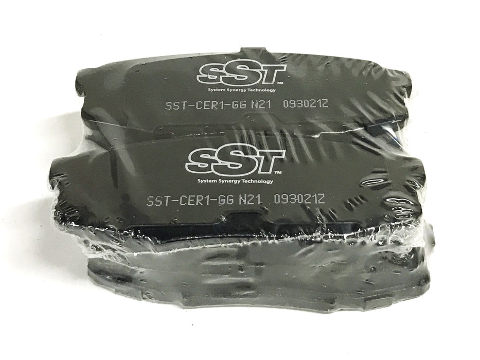 SST Raybestos Semi-Metallic Brake Pad Set D1304C NOS