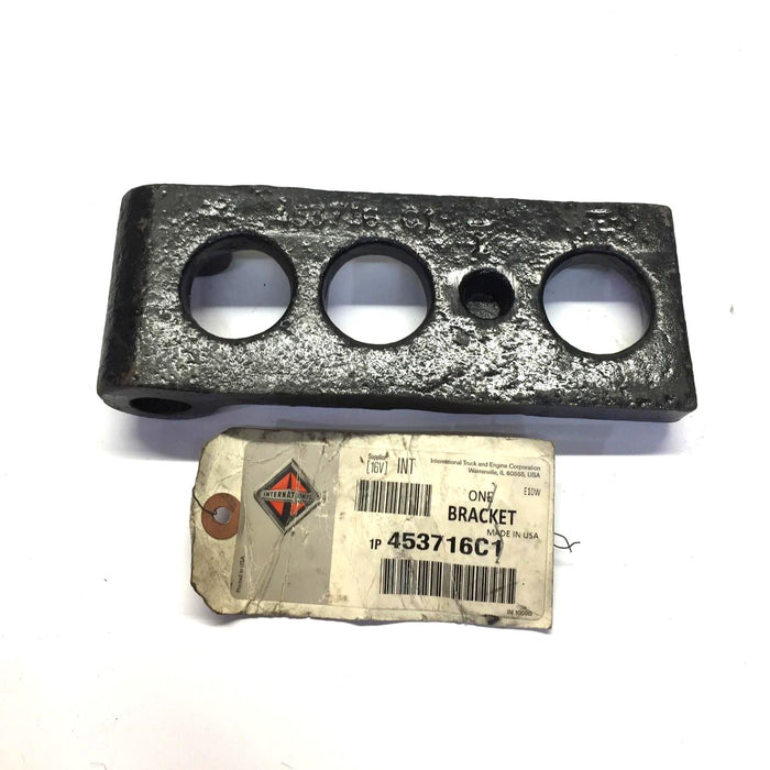 International/Navistar Non-Rotating Eye Bracket 453716C1