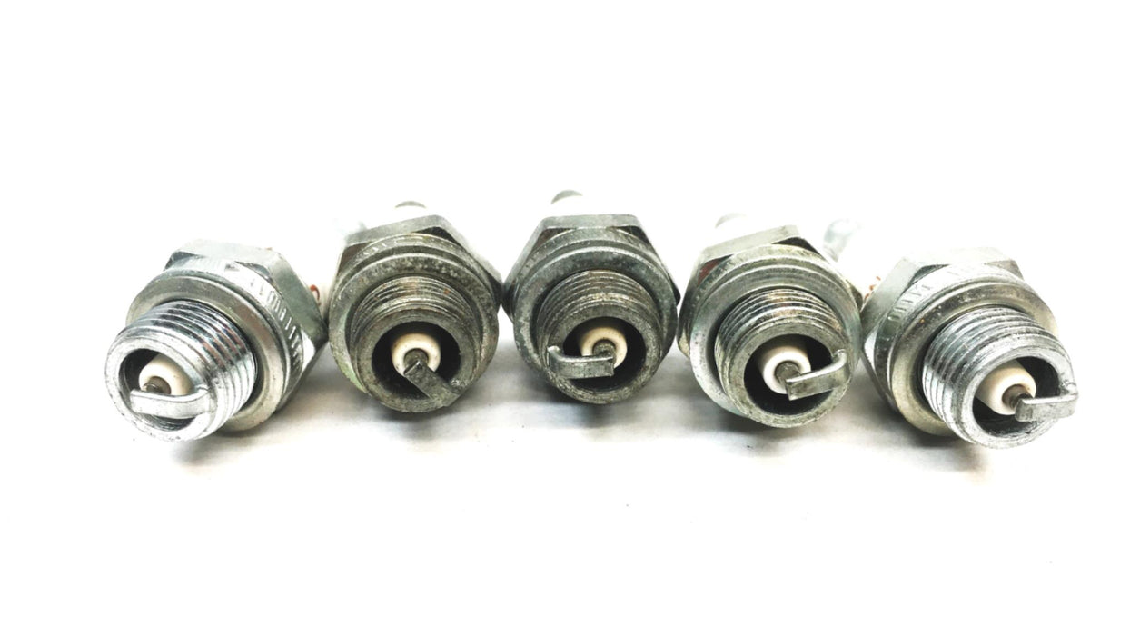 Champion Spark Plug BMR6A [Lot of 5] NOS